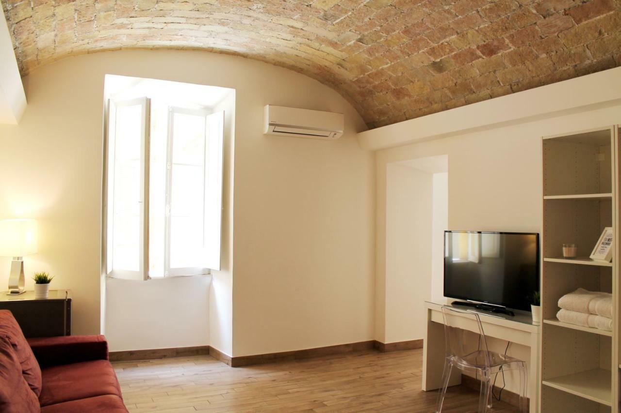 Lägenhet Campani Luxury Flat